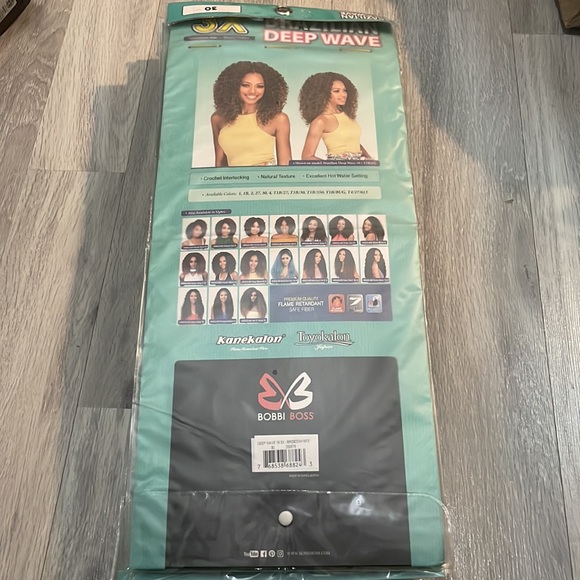 Crochet deep wave 18” extensions - Picture 3 of 3